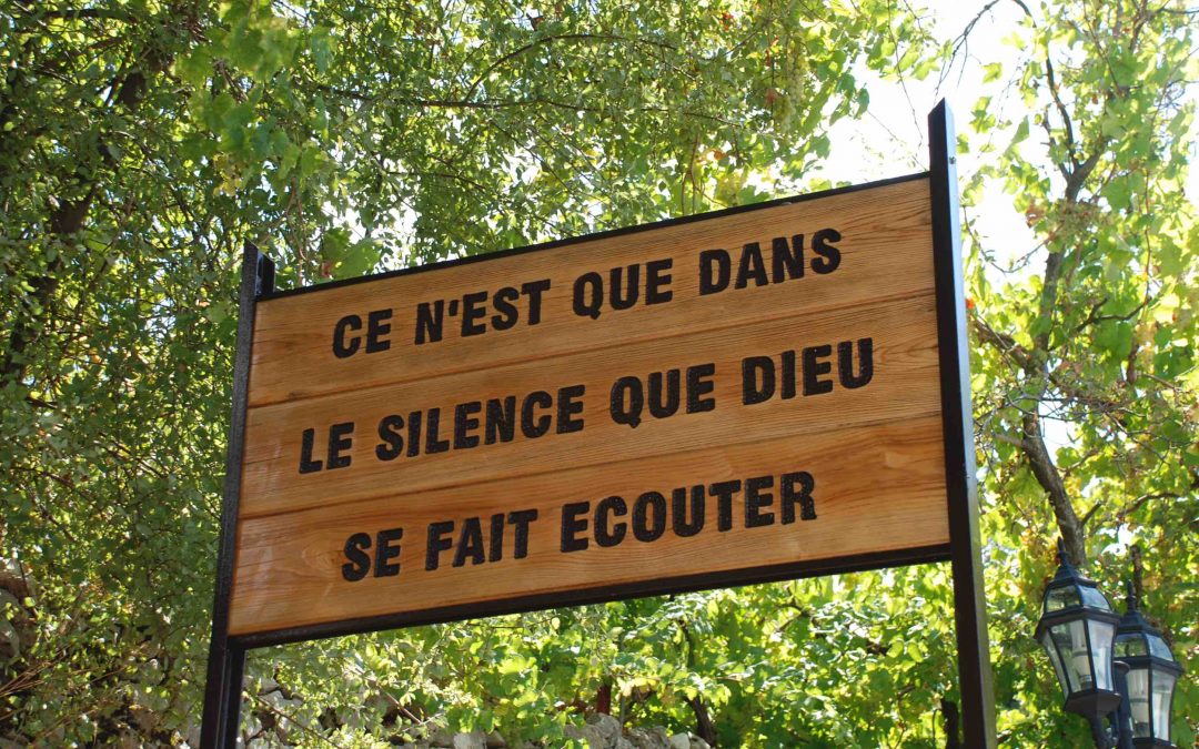 EN EL LUGAR DEL SILENCIO